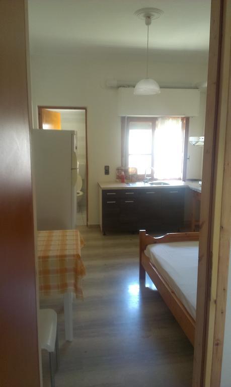 Virginia'S Rooms Платария Стая снимка